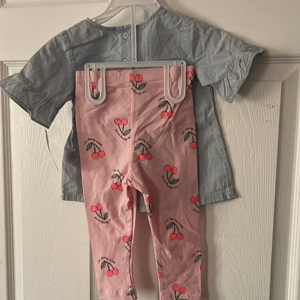 Two piece set - Picture 5 of 5